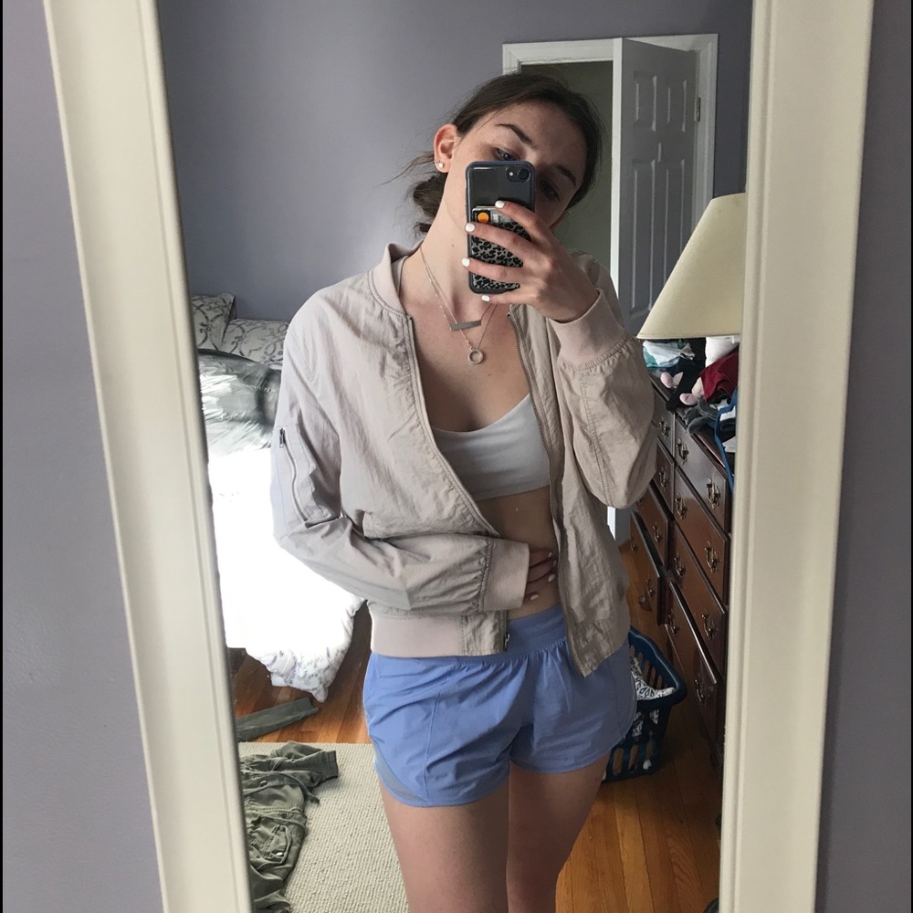 Lightweight muted Pink Bomber